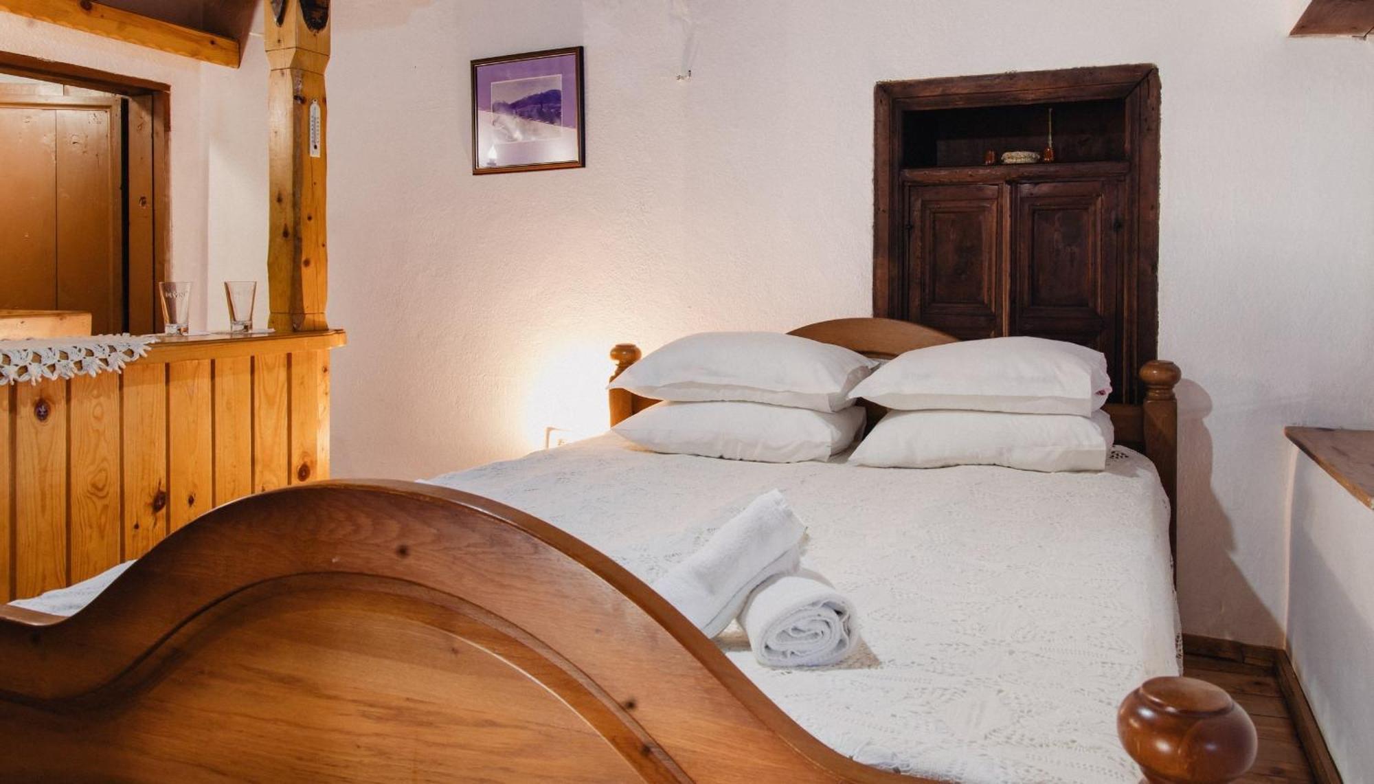 Dedo Pene Inn Bansko Bagian luar foto